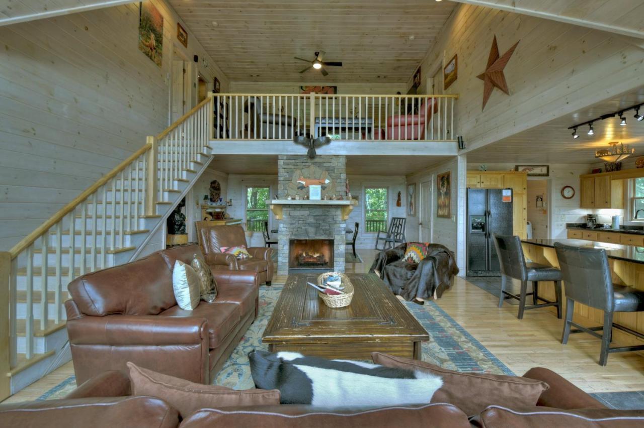 Champagne Chalet - Cuddleup Villa Morganton Kültér fotó